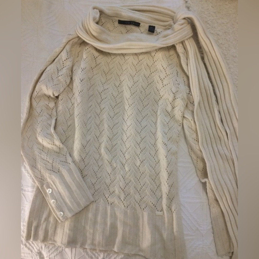 Ted Baker Women’s White/Cream Sweater Size 2